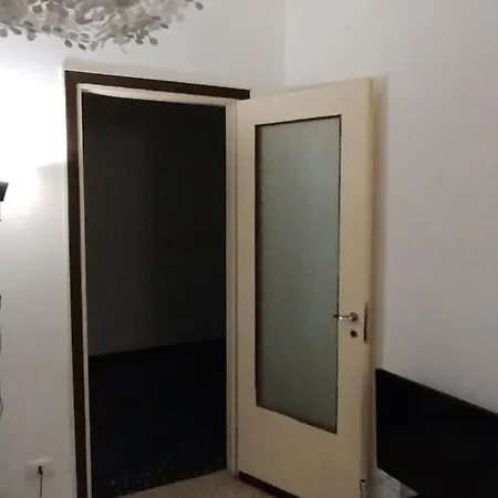 公寓 Intero Bilocale In Centro Storico A Voghera-oltrepo Pavese